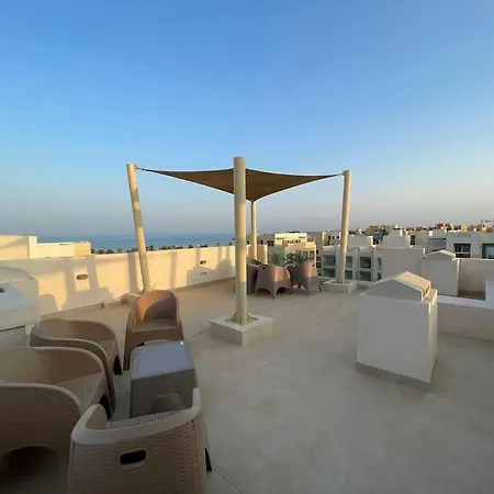 Mangroovy Gouna Sea View 2 Bedroom With Roof , Pool & Beach Access